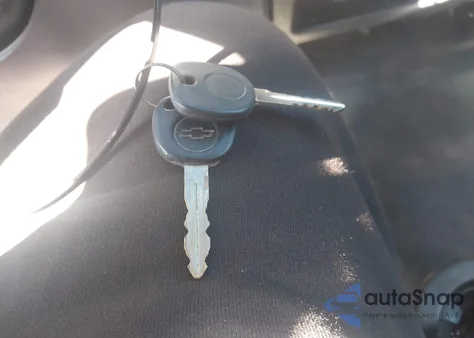 2007 Chevrolet Silverado 1500 Classic Work Truck z USA, uszkodzony, nr VIN 3GCEK14X77G213367